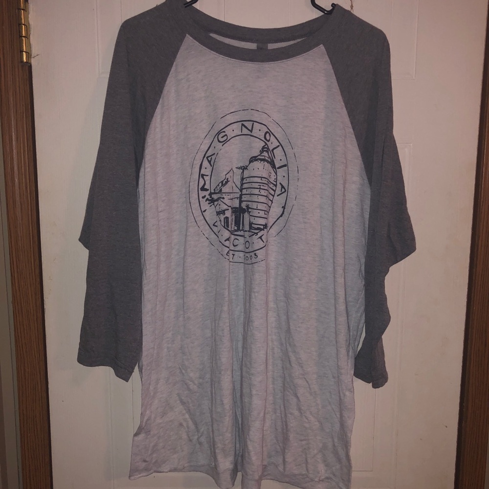 Magnolia shirt
